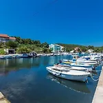 Nenich Aves Žman
