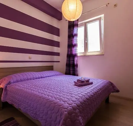 Apartamento Nenich Aves *