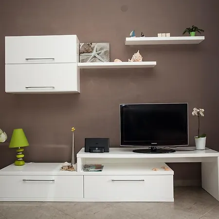 Apartamento Nenich Aves