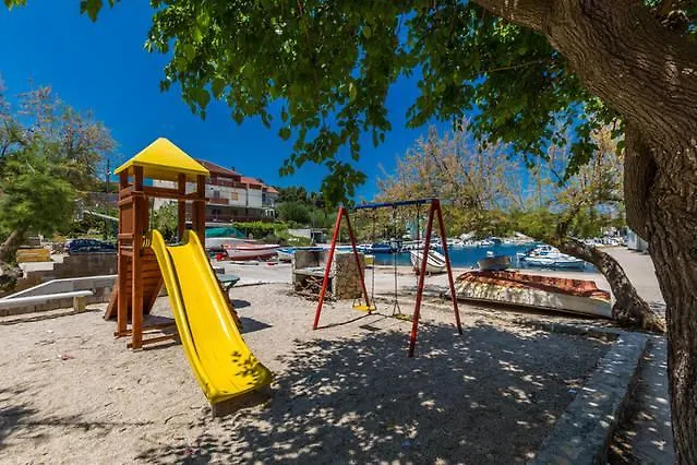 Nenich Aves Žman