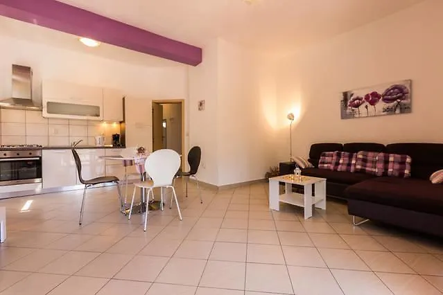 Apartament Nenich Aves Žman