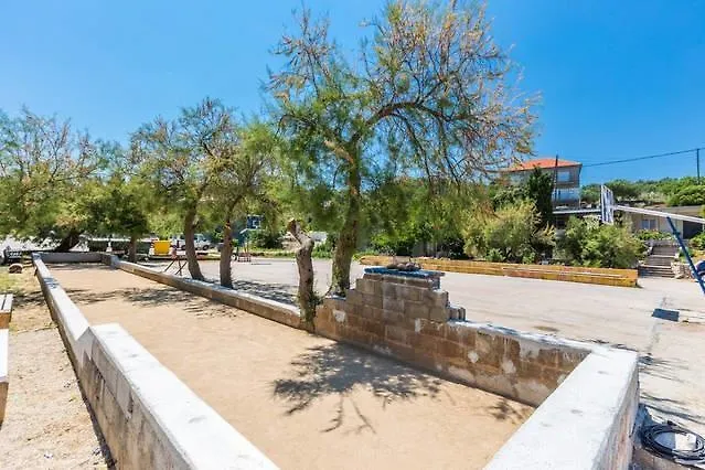 Apartament Nenich Aves