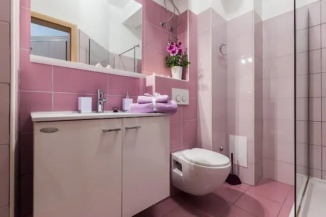 아파트 Nenich Aves *